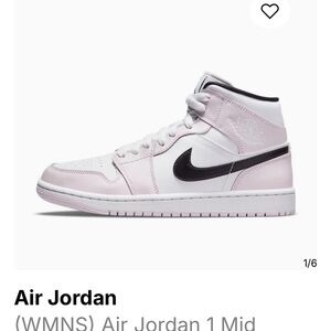 Air Jordan
(WMNS) Air Jordan 1 Mid 'Barely Rose' BQ6472-500 Size 10.5